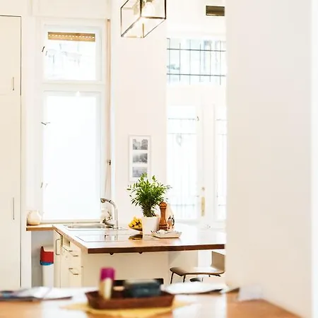 Apartment Anker At Deak Sq. Budapest
