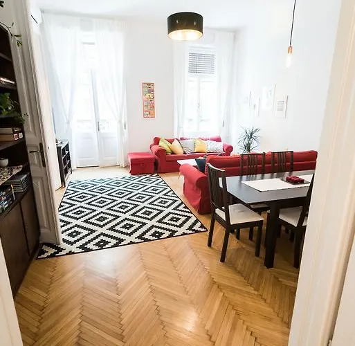 Anker At Deak Sq. Apartman